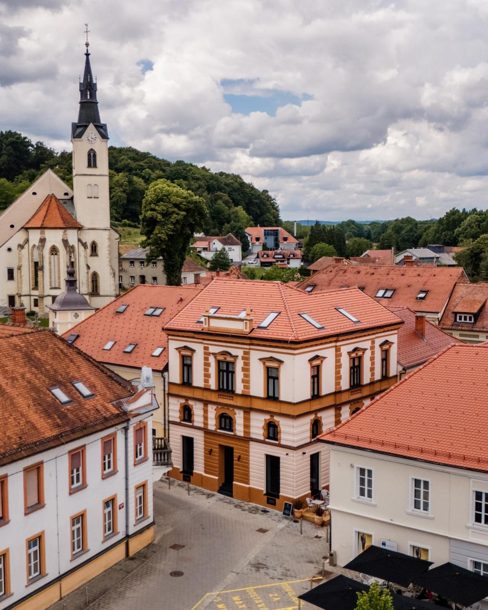 Grand Central Ljutomer Esterno foto